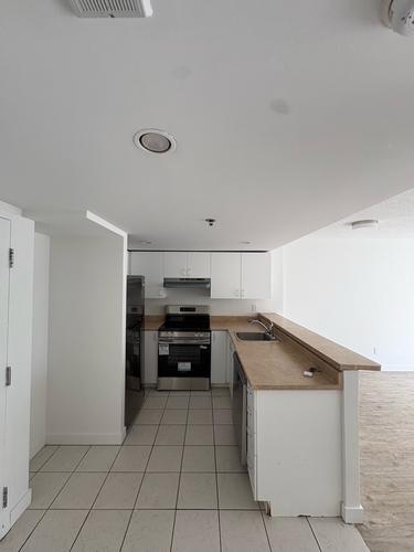 1 bedroom apartment for rent in Montreal - Ville-Marie — photo 2