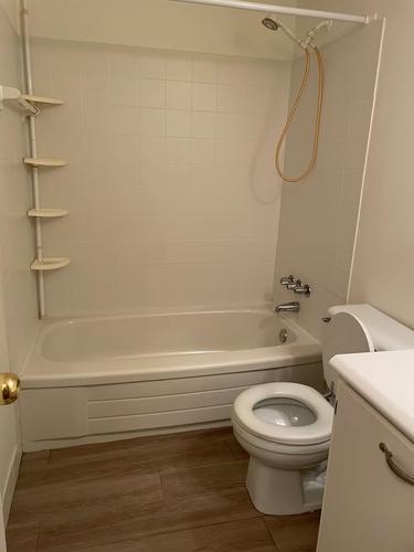 3 bedrooms apartment for rent in Laval — photo 6