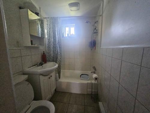 3 bedrooms apartment for rent in Laval — photo 7
