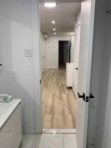 3 bedrooms apartment for rent in Montreal - Ville-Marie — photo 5