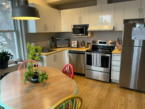 2 bedrooms apartment for rent in Sherbrooke — photo 3