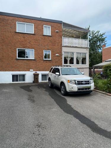 3 bedrooms apartment for rent in Laval — photo 19