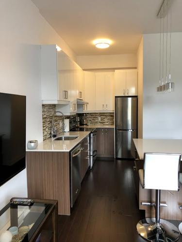 Appartement de 4 chambres à louer à Montréal — photo 2