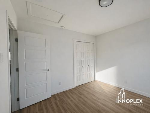 2 bedrooms apartment for rent in Sherbrooke — photo 18