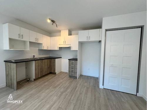 2 bedrooms apartment for rent in Sherbrooke — photo 3