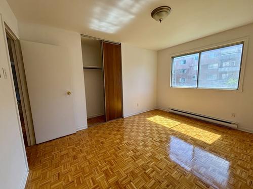 2 bedrooms apartment for rent in Laval — photo 15