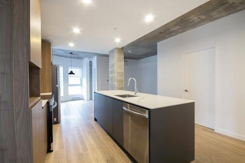 Appartement de 3 chambres à louer à Laval — photo 3