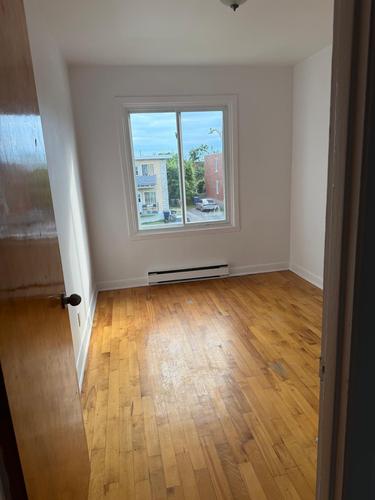 Appartement de 3 chambres à louer à Laval — photo 2
