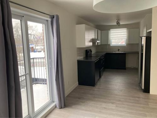 Appartement de 2 chambres à louer à Longueuil — photo 2