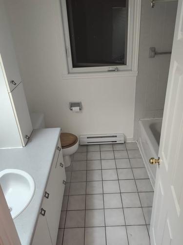 3 bedrooms apartment for rent in Sherbrooke — photo 7