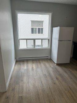 2 bedrooms apartment for rent in Sherbrooke — photo 15