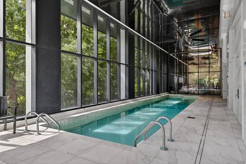 2 bedrooms apartment for rent in Montreal - Ville-Marie — photo 17