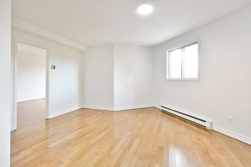 Appartement de 2 chambres à louer à Longueuil — photo 4