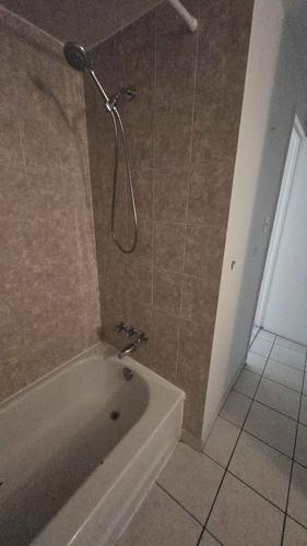2 bedrooms apartment for rent in Laval — photo 6