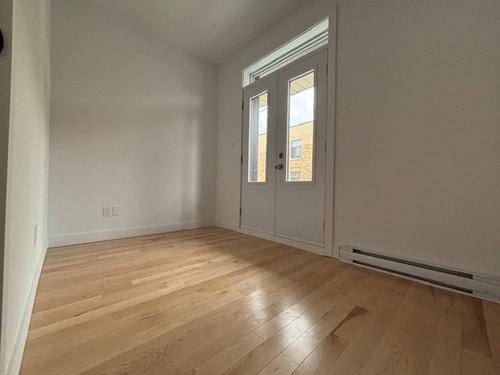 4 bedrooms apartment for rent in Montreal - Le Plateau-Mont-Royal — photo 3