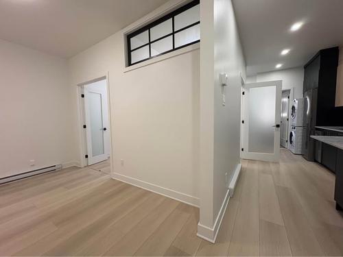 2 bedrooms apartment for rent in Montreal - Ville-Marie — photo 4