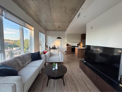 Appartement de 2 chambres à louer à Laval — photo 2