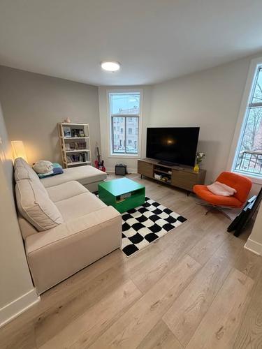 2 bedrooms apartment for rent in Montreal - Le Plateau-Mont-Royal — photo 4