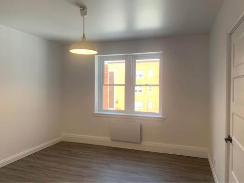 2 bedrooms apartment for rent in Sherbrooke — photo 9