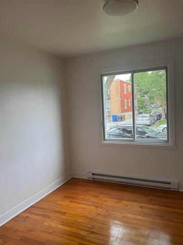Appartement de 3 chambres à louer à Laval — photo 2