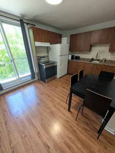 2 bedrooms apartment for rent in Montreal - Le Plateau-Mont-Royal — photo 12