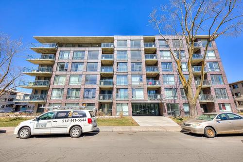 1 bedroom apartment for rent in Montreal - Saint-Laurent — photo 10