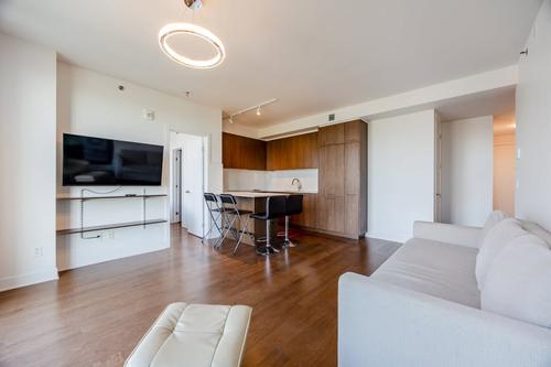 2 bedrooms apartment for rent in Montreal - Ville-Marie — photo 5