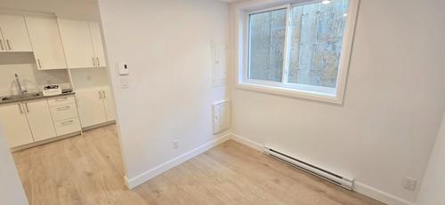 Studio for rent in Québec - Sainte-Foy–Sillery–Cap-Rouge — photo 4
