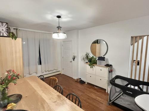 5 bedrooms apartment for rent in Montréal — photo 4