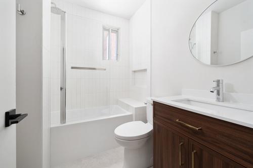 4 bedrooms apartment for rent in Montreal - Le Plateau-Mont-Royal — photo 17