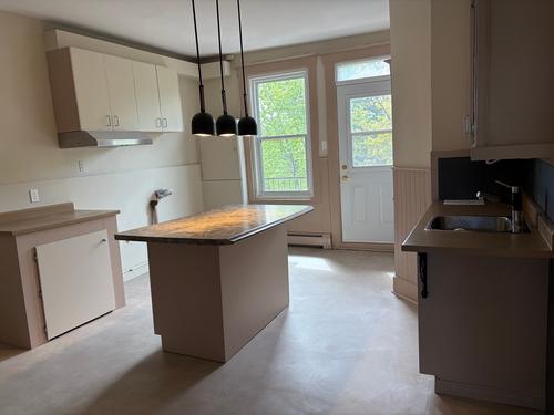 Appartement de 3 chambres à louer à Québec - La Cité-Limoilou — photo 2