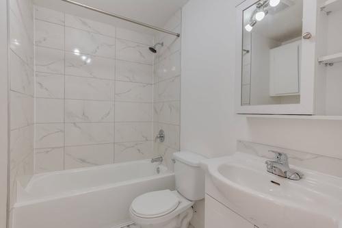 2 bedrooms apartment for rent in Laval — photo 3