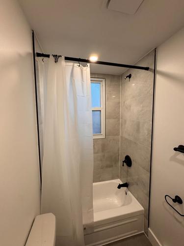 1 bedroom apartment for rent in Montreal - Ville-Marie — photo 9
