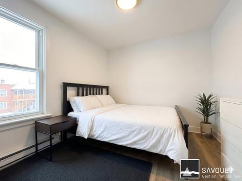 3 bedrooms apartment for rent in Sherbrooke — photo 2