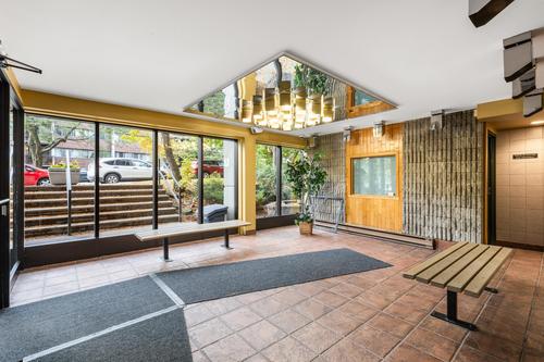2 bedrooms apartment for rent in Montreal - Côte-des-Neiges–Notre-Dame-de-Grâce — photo 3