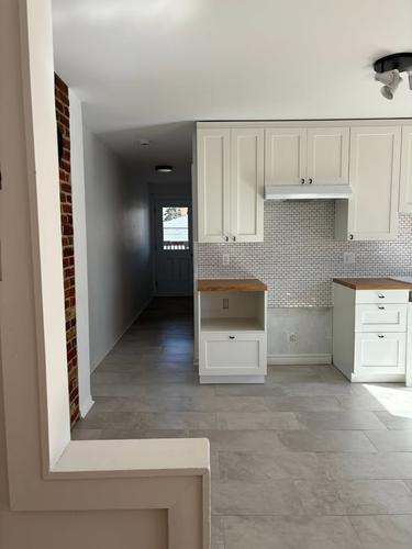 2 bedrooms apartment for rent in Sherbrooke — photo 2