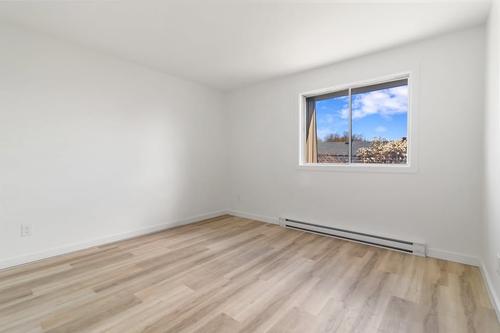 2 bedrooms apartment for rent in Laval — photo 12
