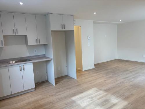 2 bedrooms apartment for rent in Sherbrooke — photo 3