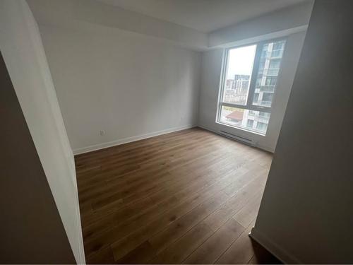 2 bedrooms apartment for rent in Laval — photo 11
