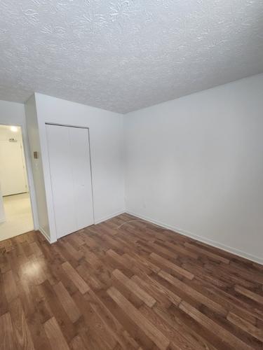 3 bedrooms apartment for rent in Sherbrooke — photo 11