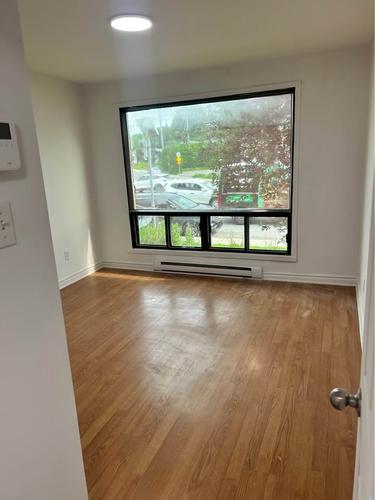 2 bedrooms apartment for rent in Laval — photo 8