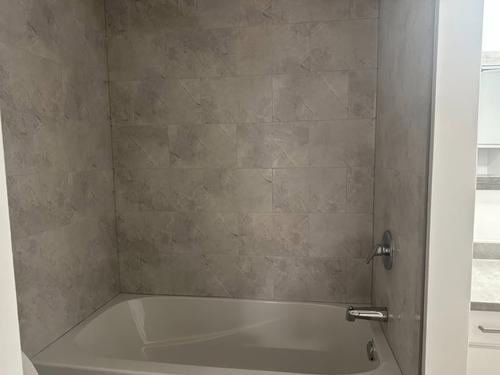 2 bedrooms apartment for rent in Sherbrooke — photo 10
