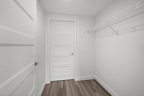 4 bedrooms apartment for rent in Montreal - Ahuntsic-Cartierville — photo 18