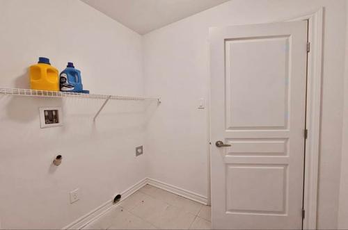 3 bedrooms apartment for rent in Laval — photo 17