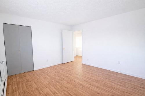2 bedrooms apartment for rent in Sherbrooke — photo 6