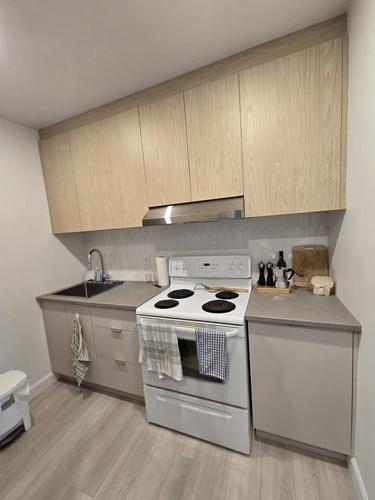 2 bedrooms apartment for rent in Sherbrooke — photo 2