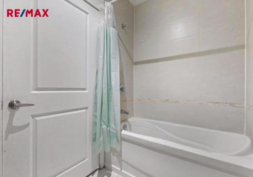 1 bedroom apartment for rent in Montreal - Ville-Marie — photo 9