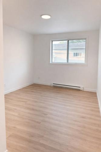 2 bedrooms apartment for rent in Sherbrooke — photo 6