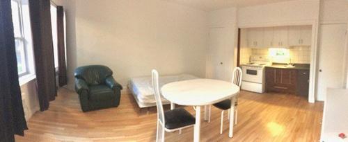 Studio for rent in Québec - La Cité-Limoilou — photo 4
