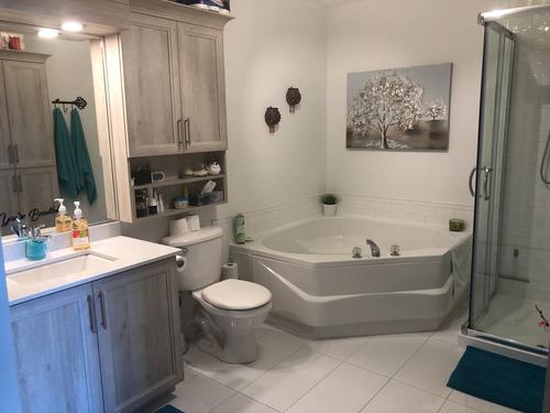 3 bedrooms apartment for rent in Laval — photo 9
